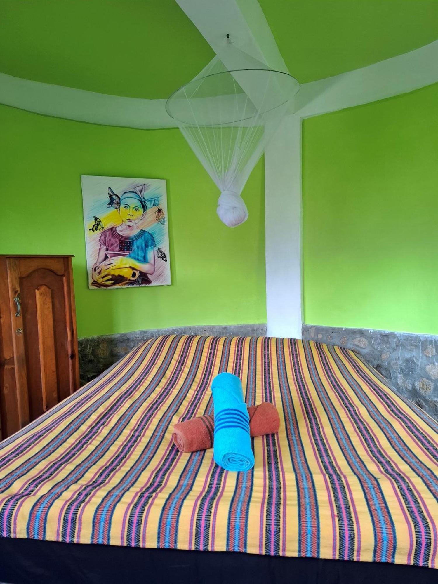 Eco-Hotel Mayachik Сан Хуан Ла Лагуна Екстериор снимка